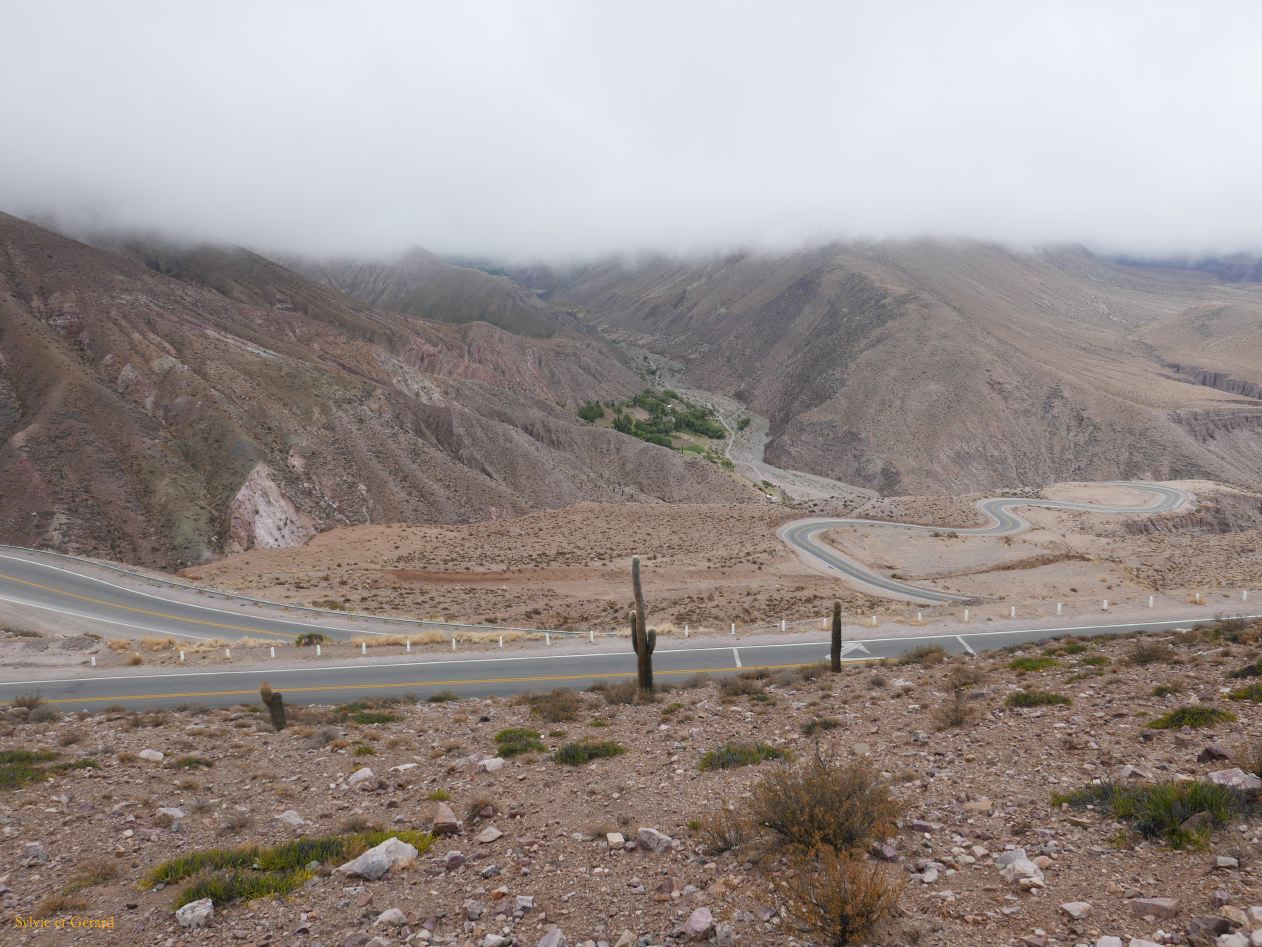 La Puna vers Pumamarca la Cuesta de Lipan ruta 52  