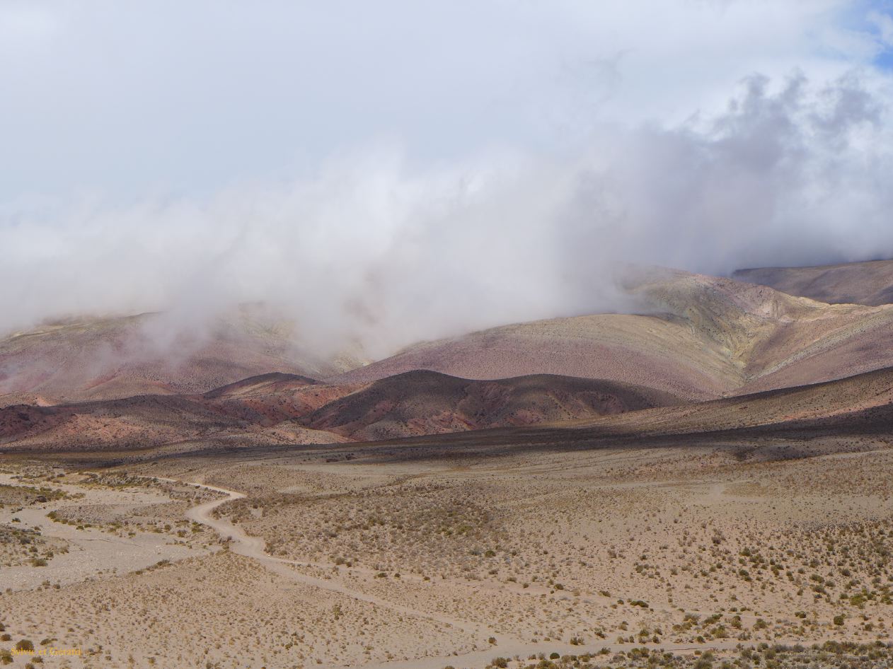 La Puna vers Pumamarca la ruta 52 Cuesta de Lipan