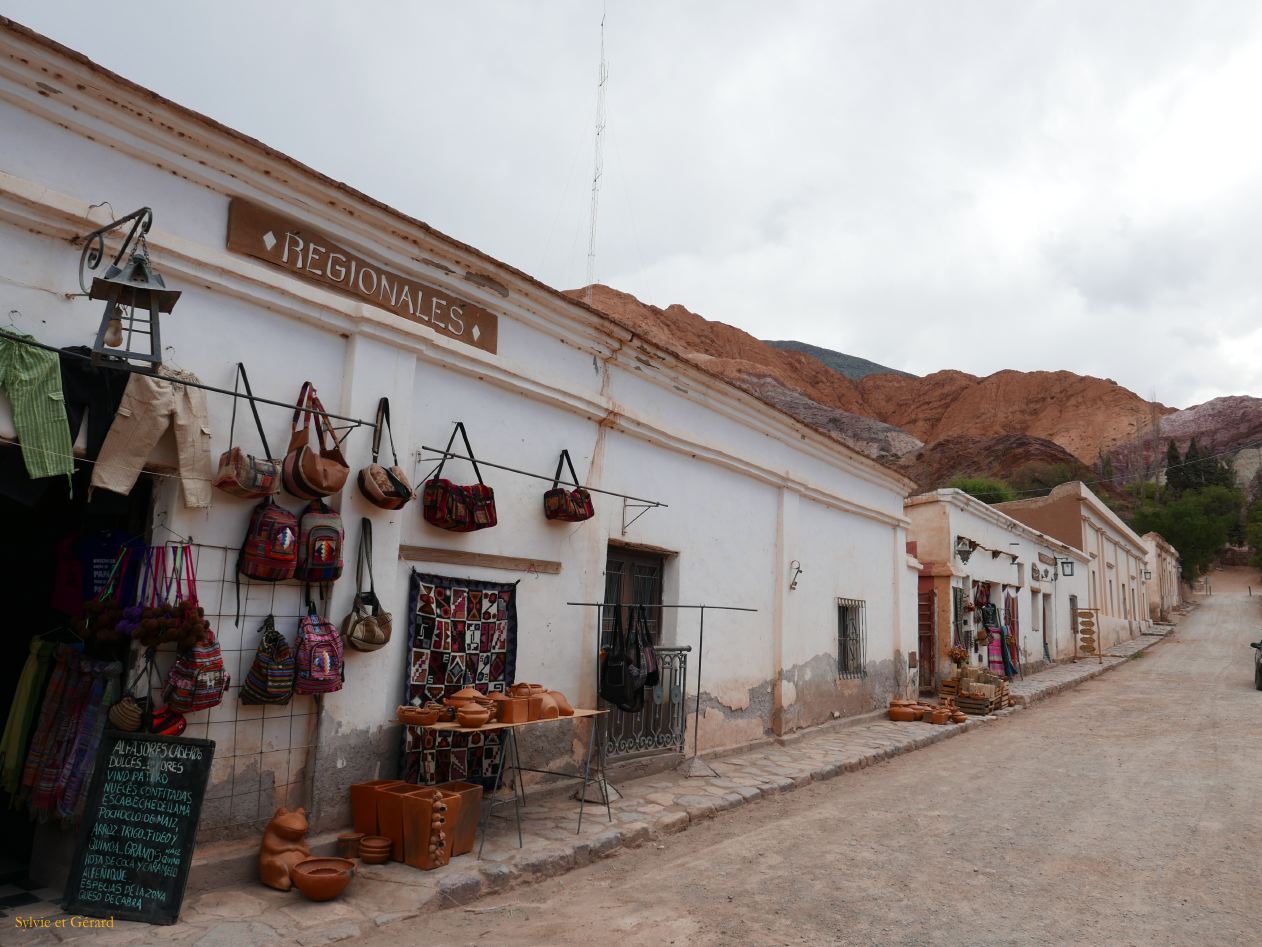 La Quebrada à Pumamarca rue du village
