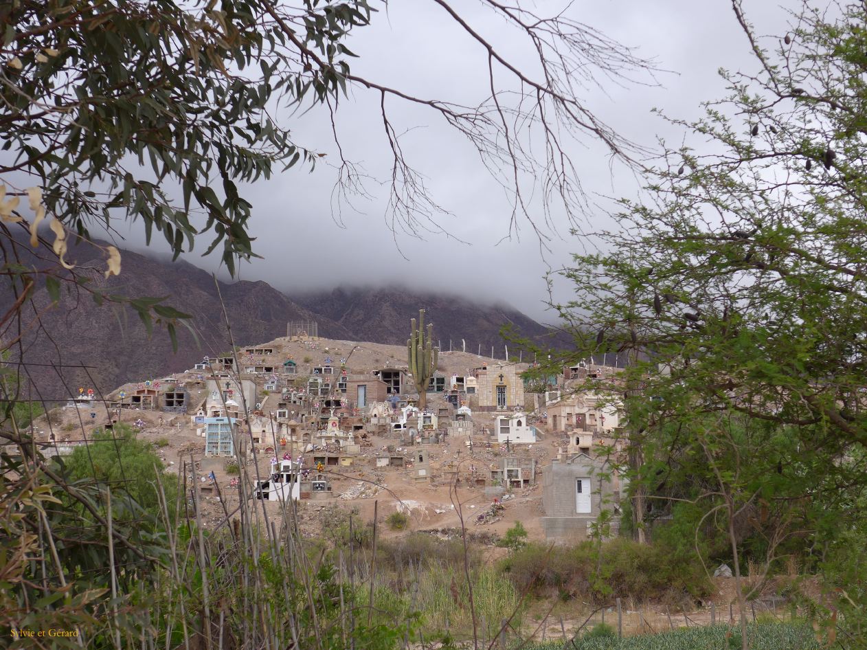 La Quebrada autour de Maimara le cimetierre