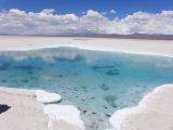 La Puna Les Salinas Grande une source 