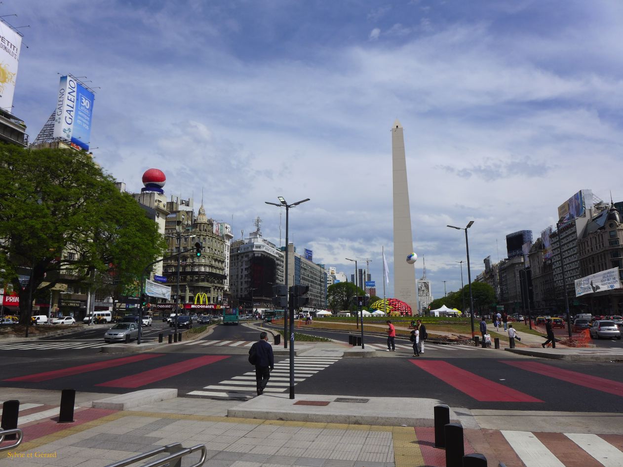 122 Buenos Aires av 9 de Julio