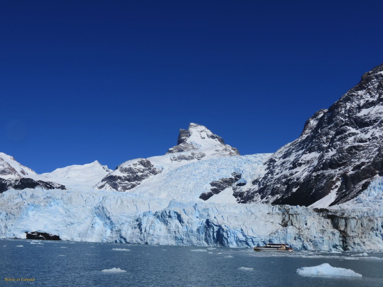 043 El Calafate glacier Spegazzini
