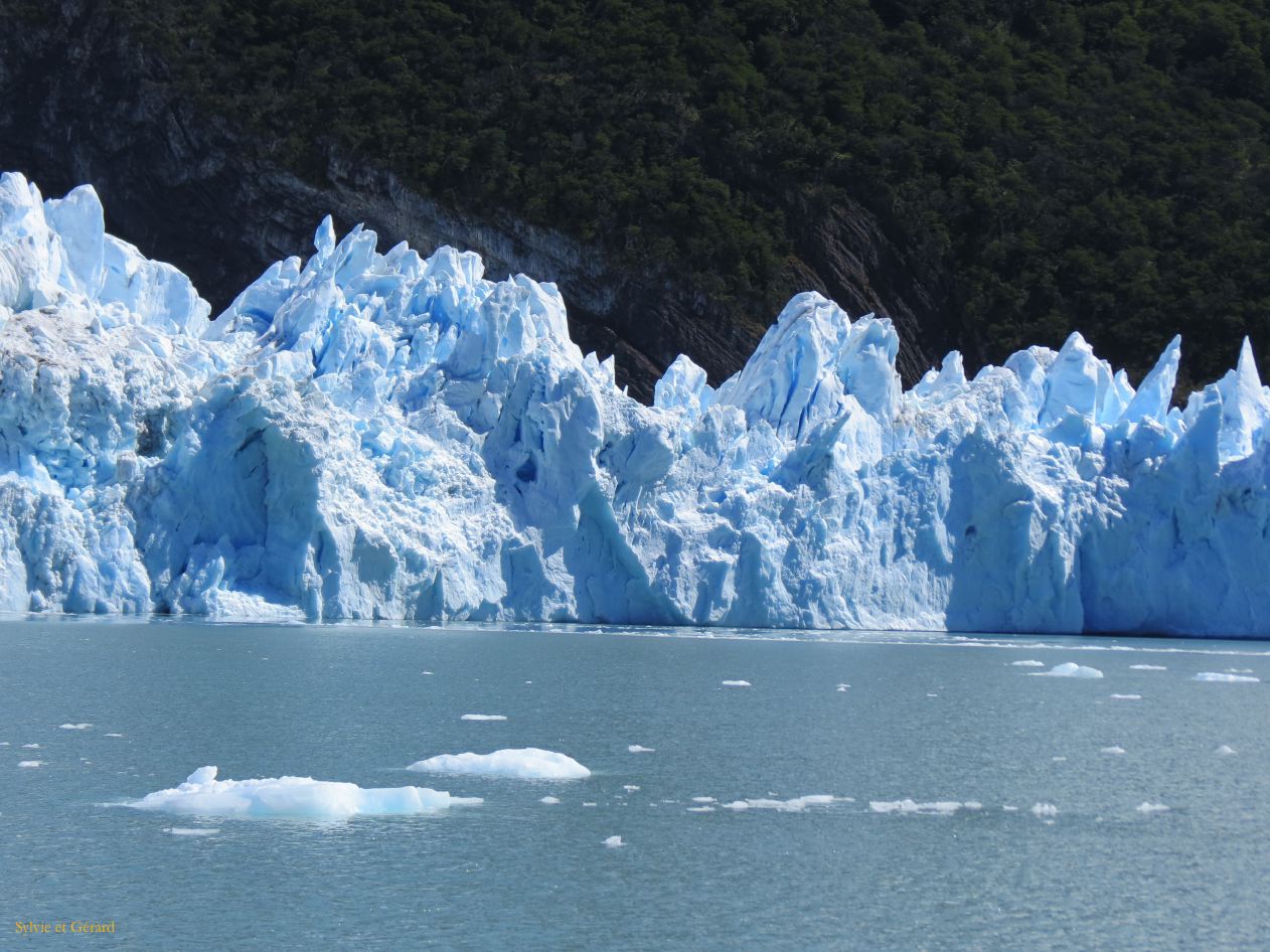 045 El Calafate glacier Spegazzini
