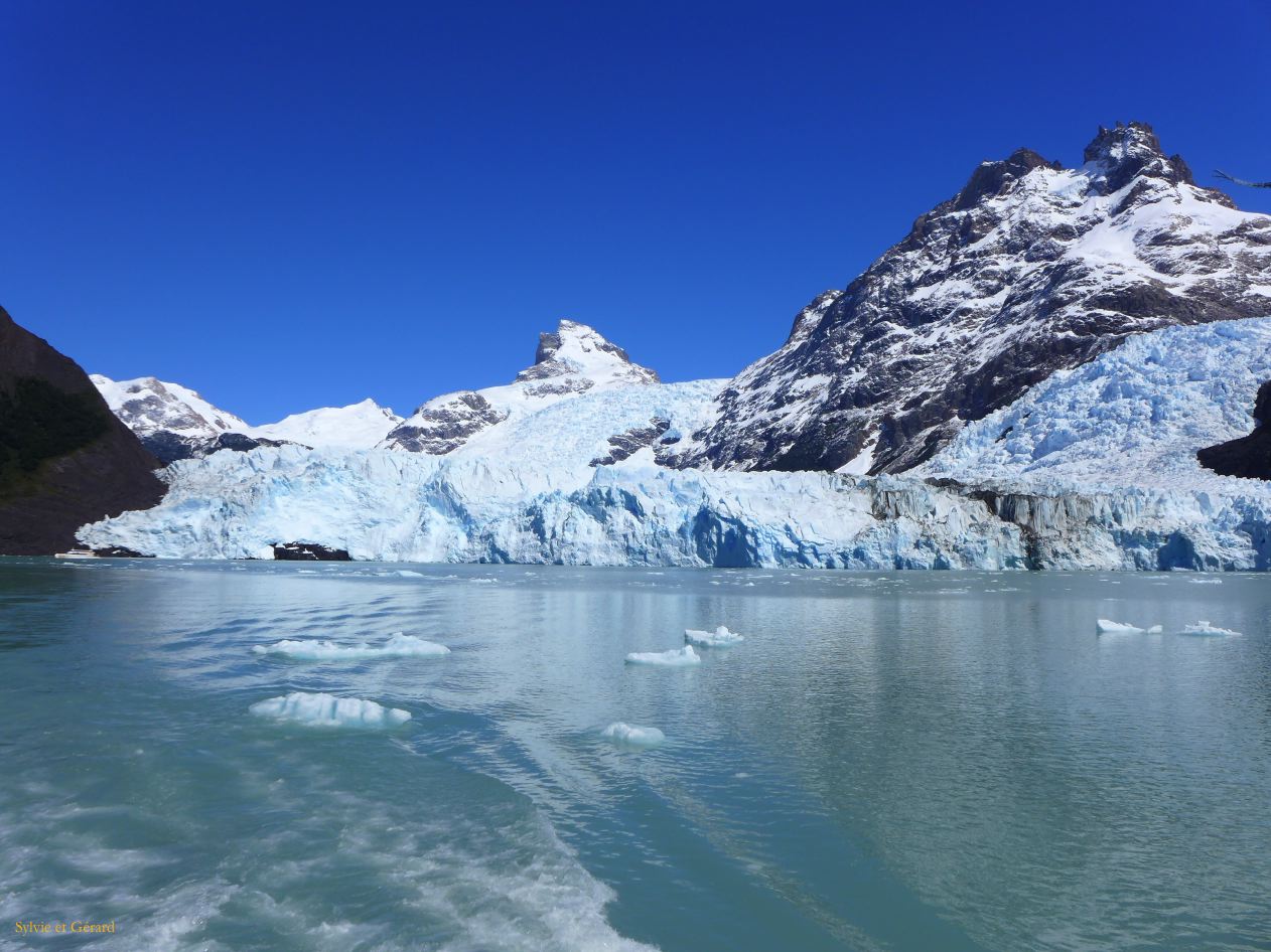 047 El Calafate glacier Spegazzini