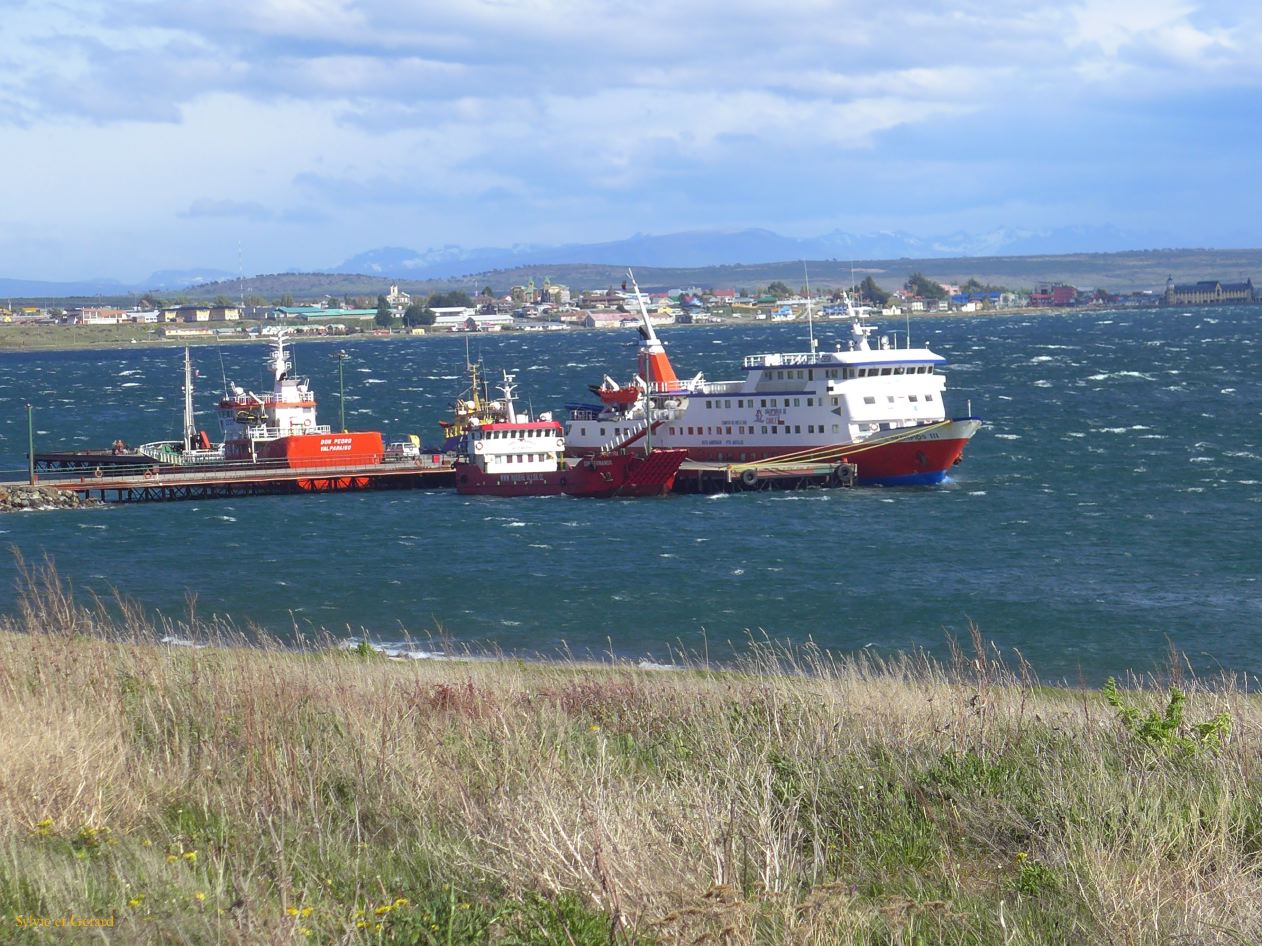 075 Puerto Natales