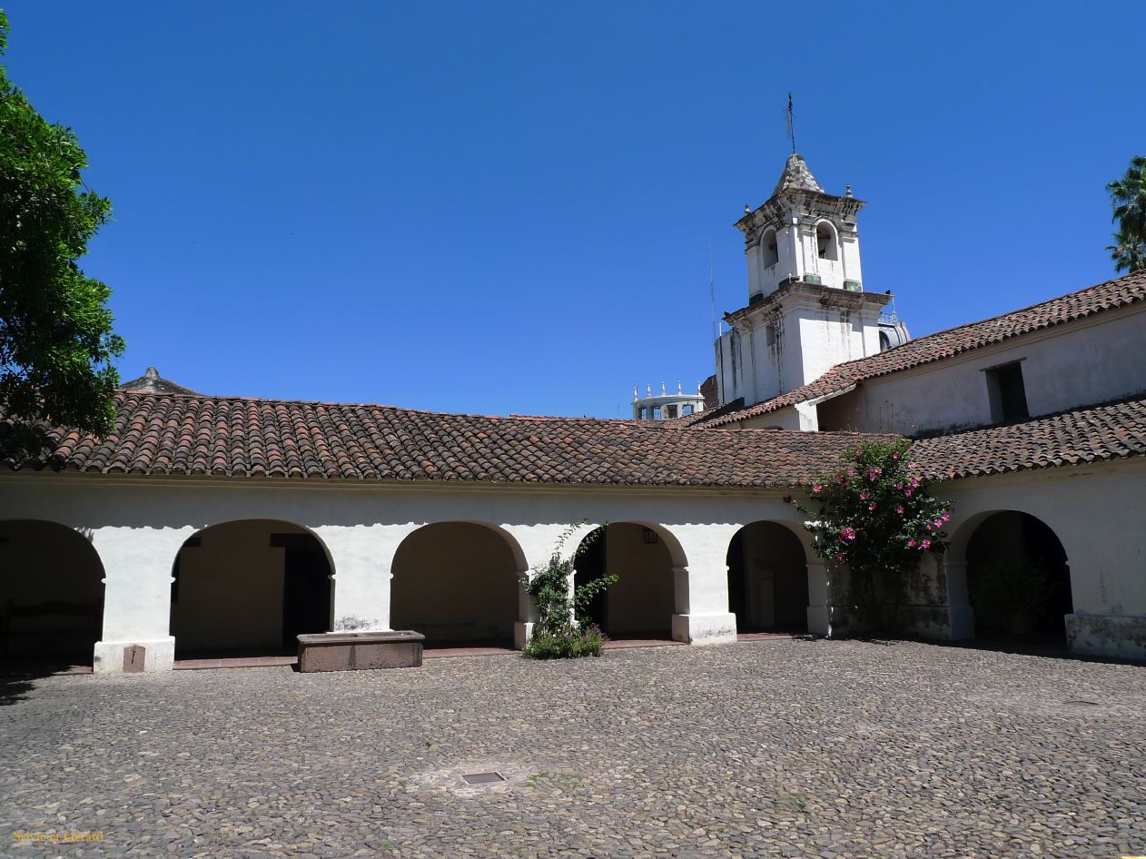 Argentine Nord Puna A Salta  011 le cabildo