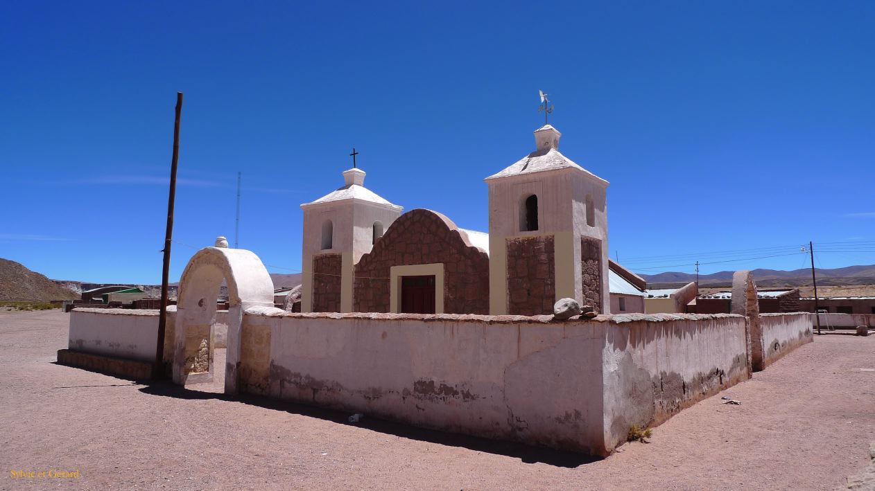 Argentine Nord Puna Susques Ecole de Puesto Sey  088 église du village