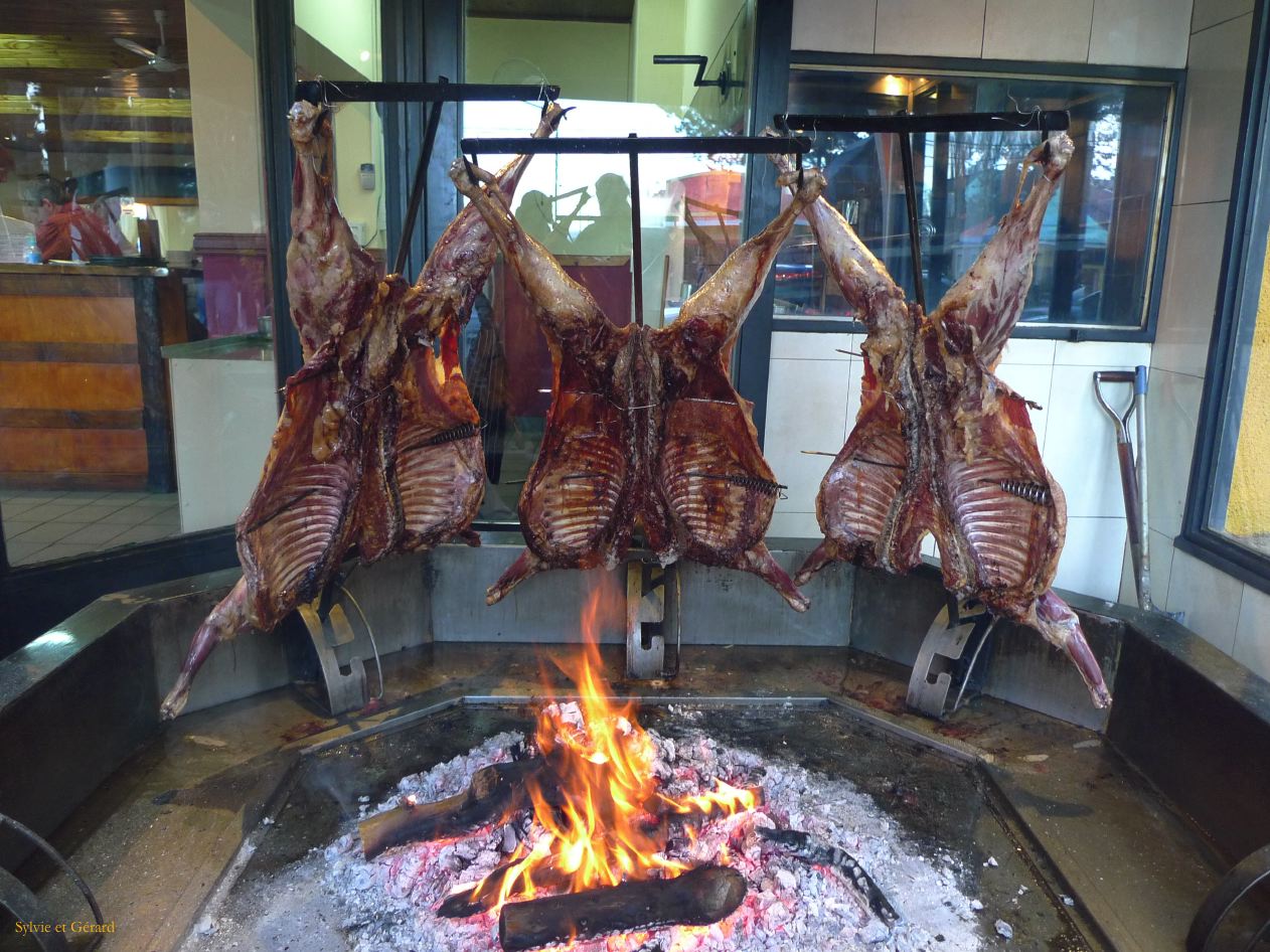 Patagonie El Chaten asado  002