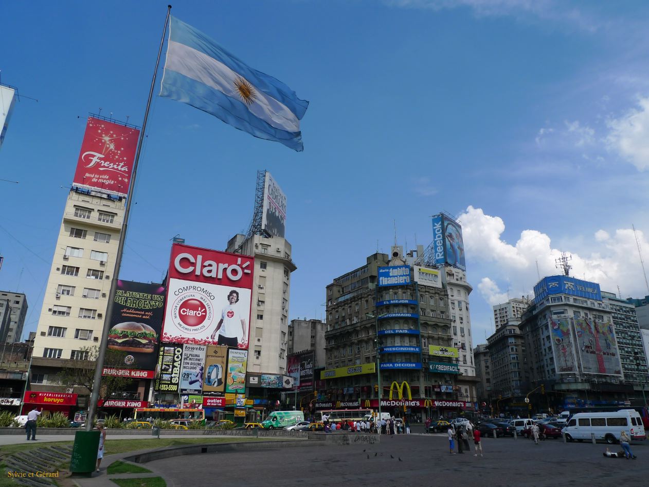 01 Buenos Aires avenidas 6 de Julio Obelisque a