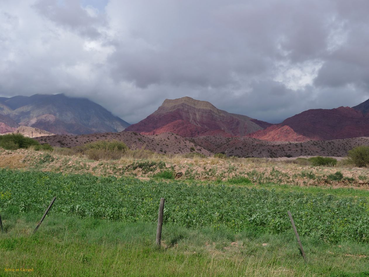 12 Quebrada le long de la Ruta 9 et du Rio Grande des cultures 1