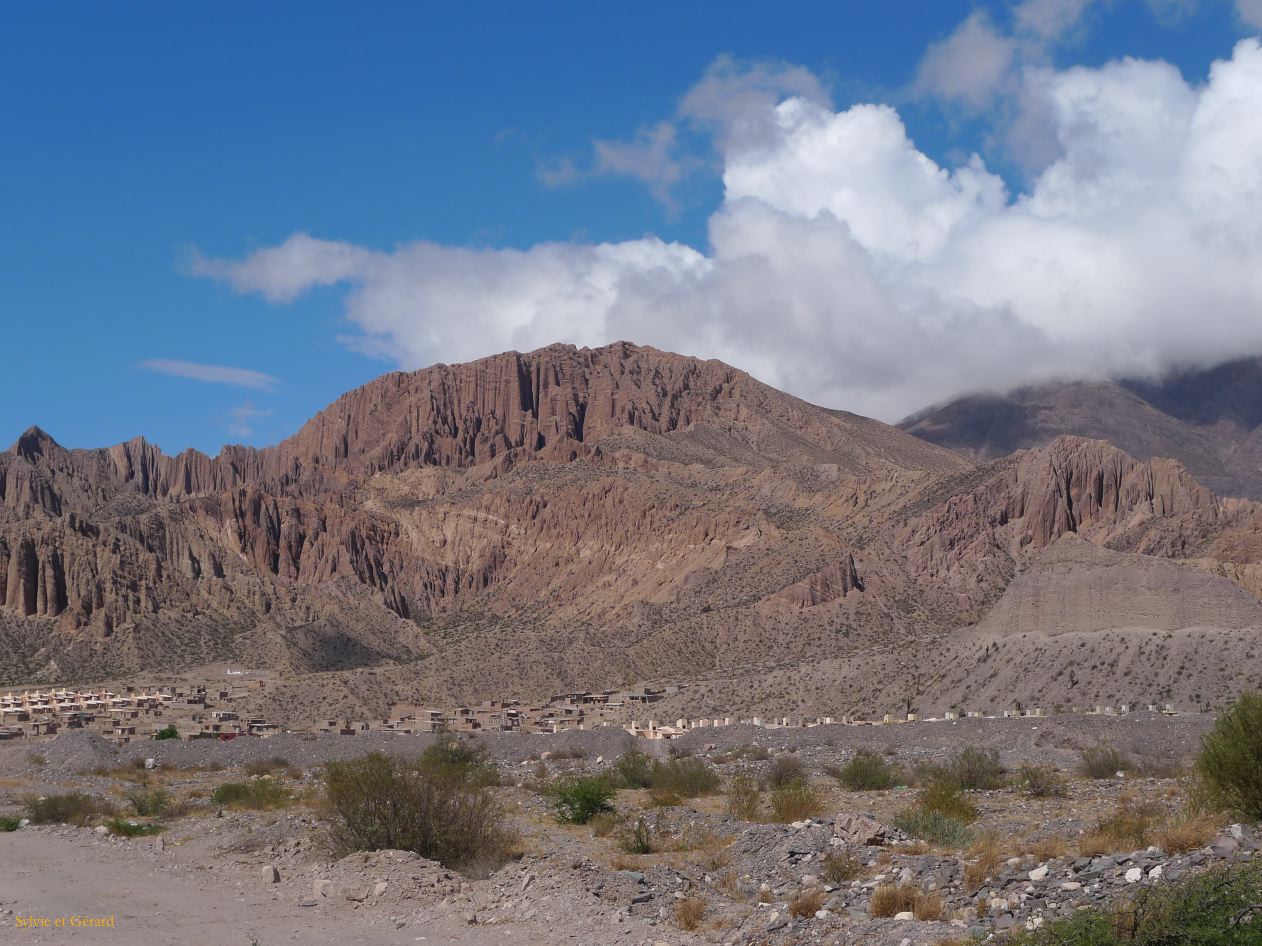 12 Quebrada le long de la Ruta 9 ville nouvelle 1