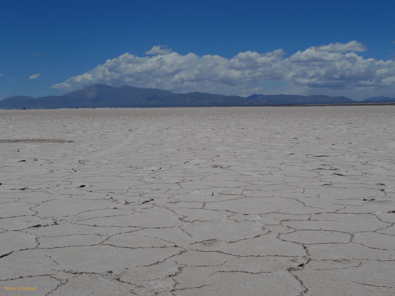 12 Quebrada Salinas Grandes l'horizon 2