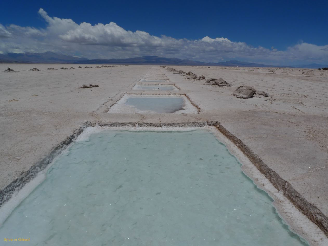 12 Quebrada Salinas Grandes recolte de sel 2