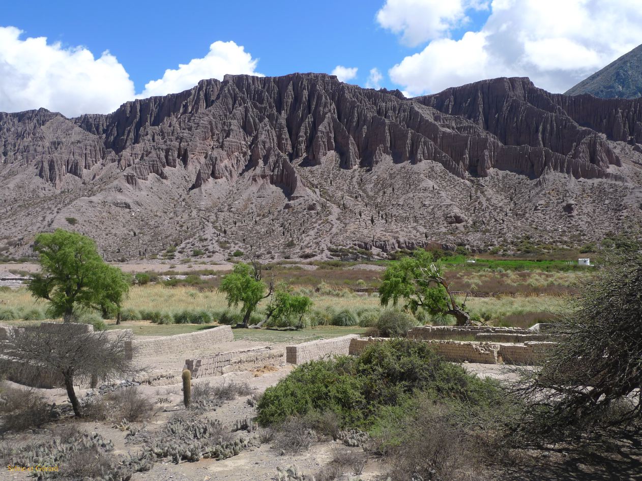 12 Quebrada vers les Salinas Grandes montée du col 2