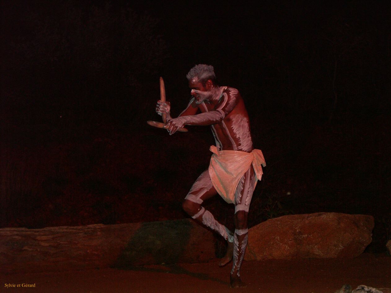 B 188 Dances aborigènes