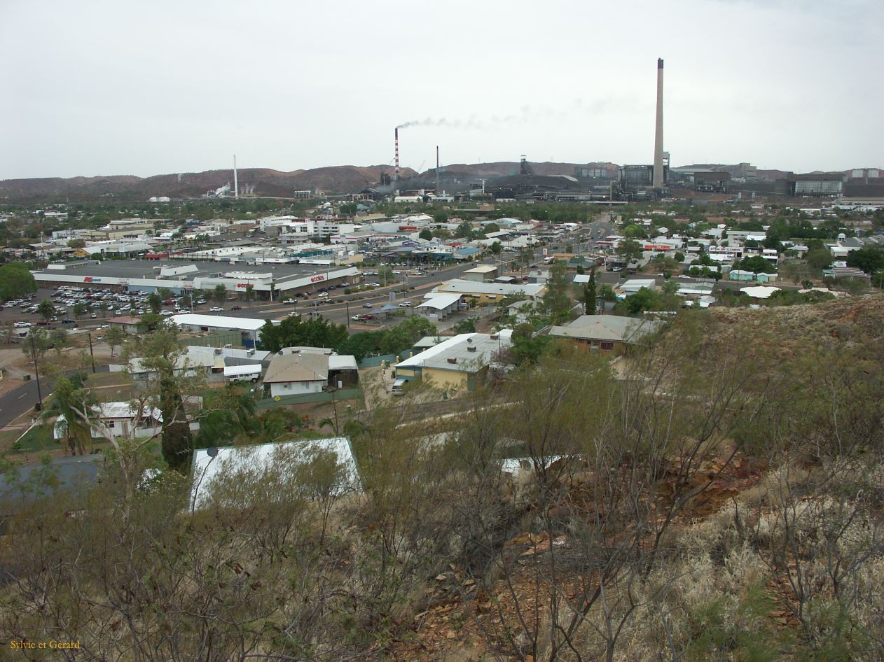 C 015 Mount Isa