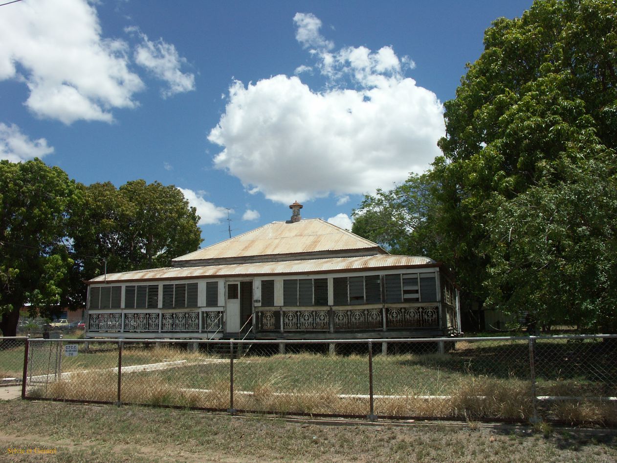 C 035 Charters Towers