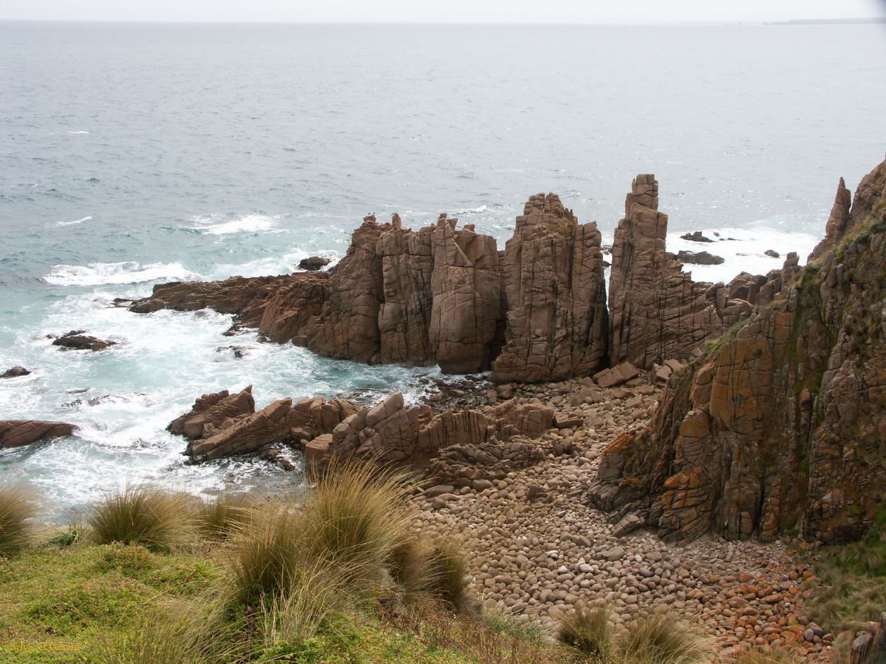 E 064 Philipp Island