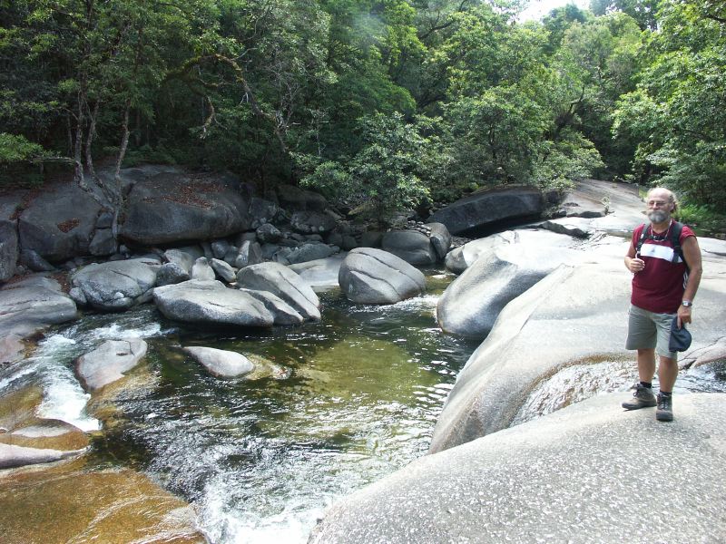 Innisfail The Boulders