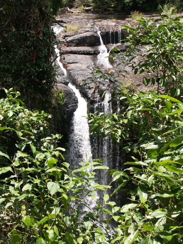 Palmerson Highway Tchupala Falls