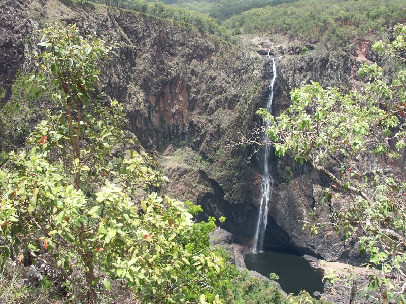 Wallaman falls