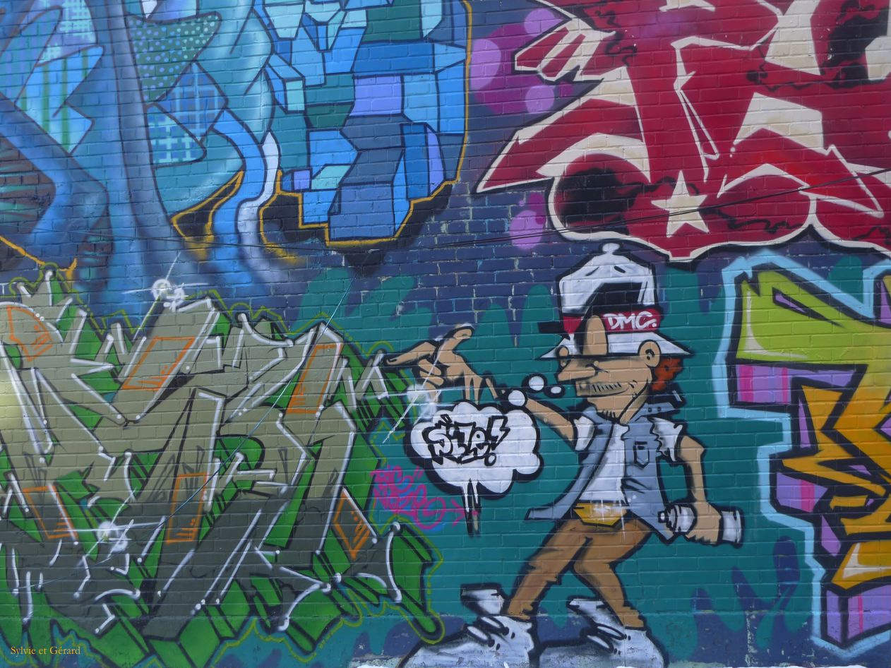 Montreal 48 Art Street