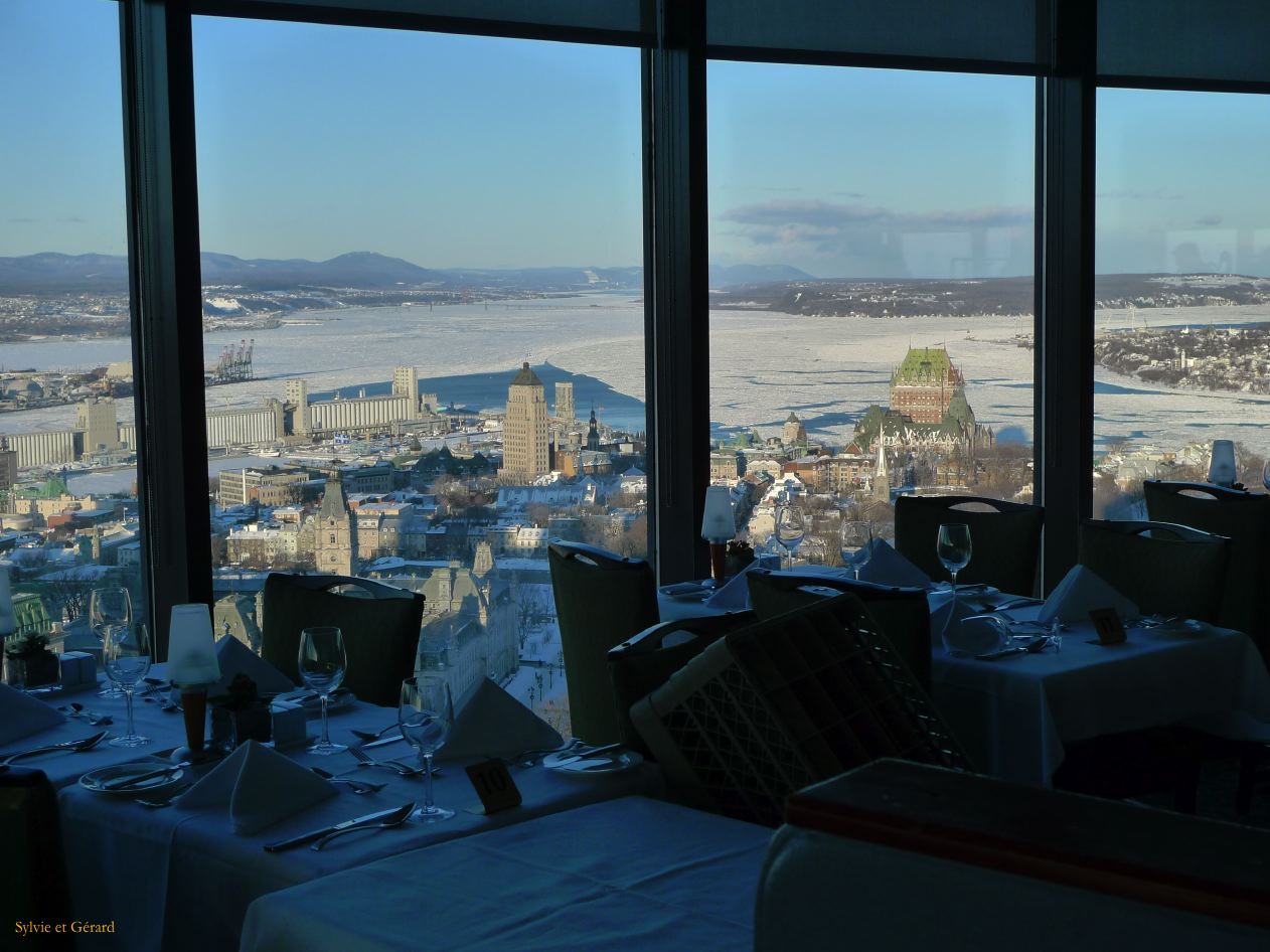 Quebec 15 vue panoramique du restaurant de l'hôtel Loews