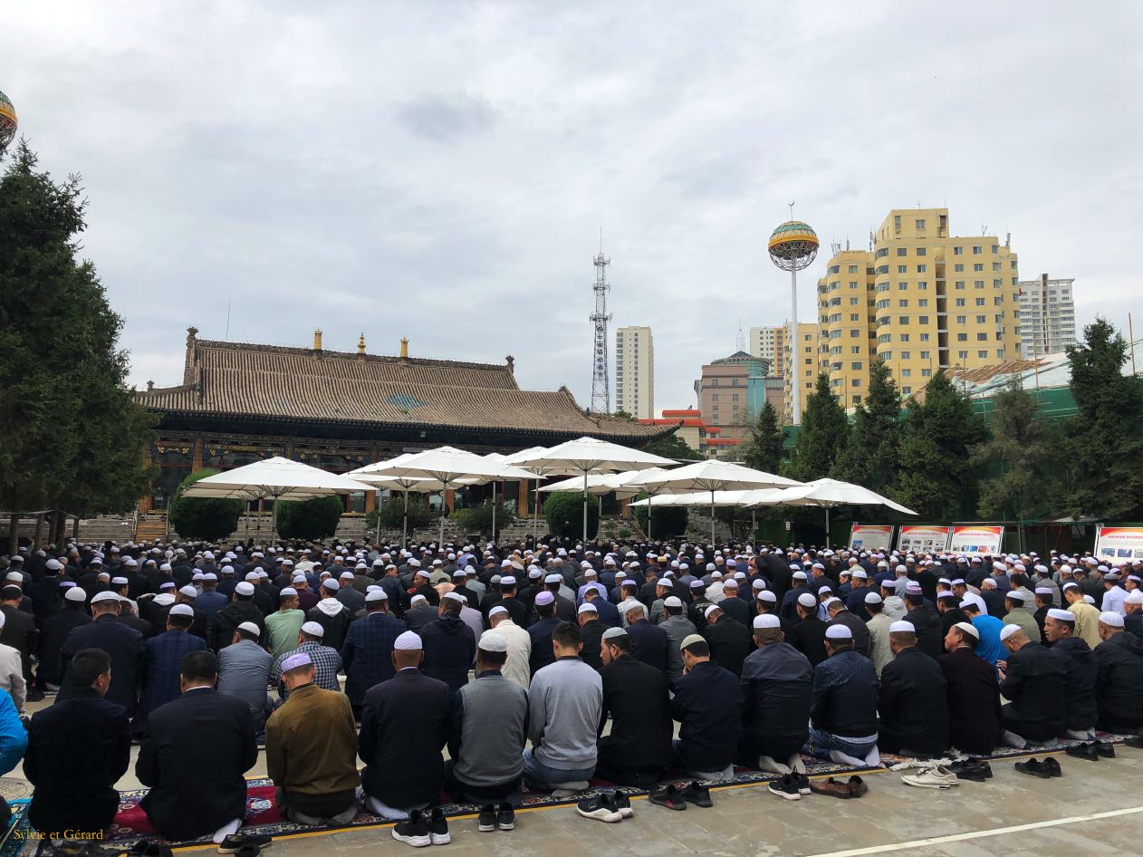 01 27 Xining la Mosquée 25 % de la population de la ville est musulmane 