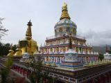 02 24 Tongren monastère Wutun bas Sangkeshan village stupas 