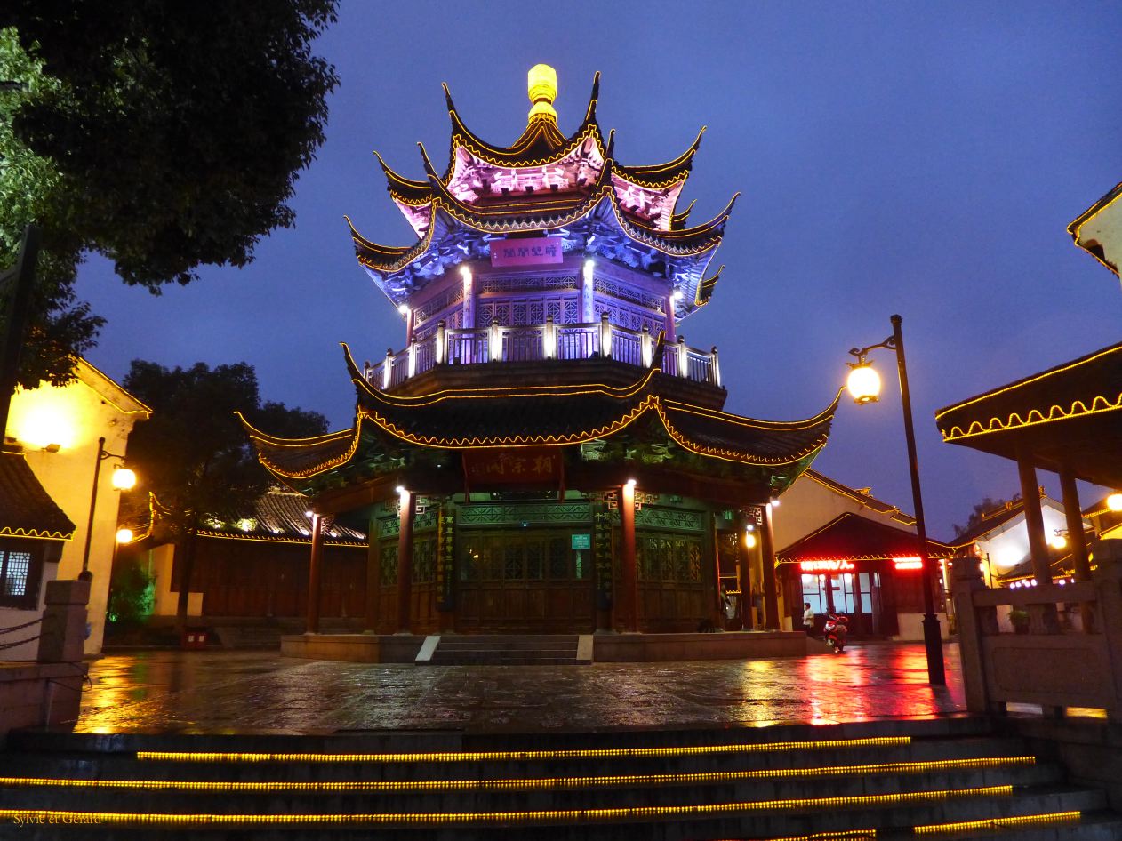 Suzhou 02 le long du canal