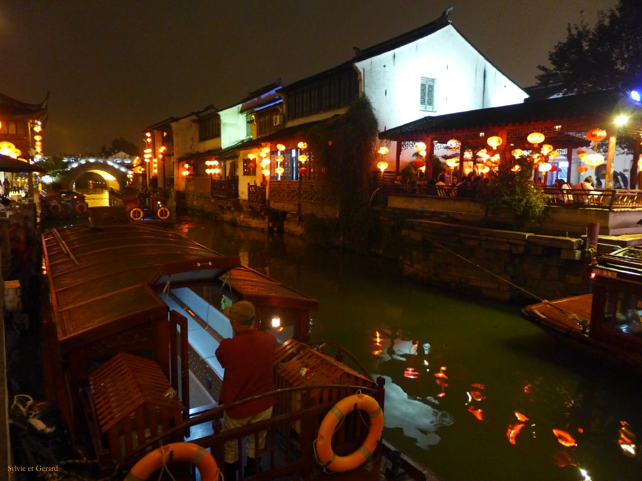 Suzhou 07 le long du canal
