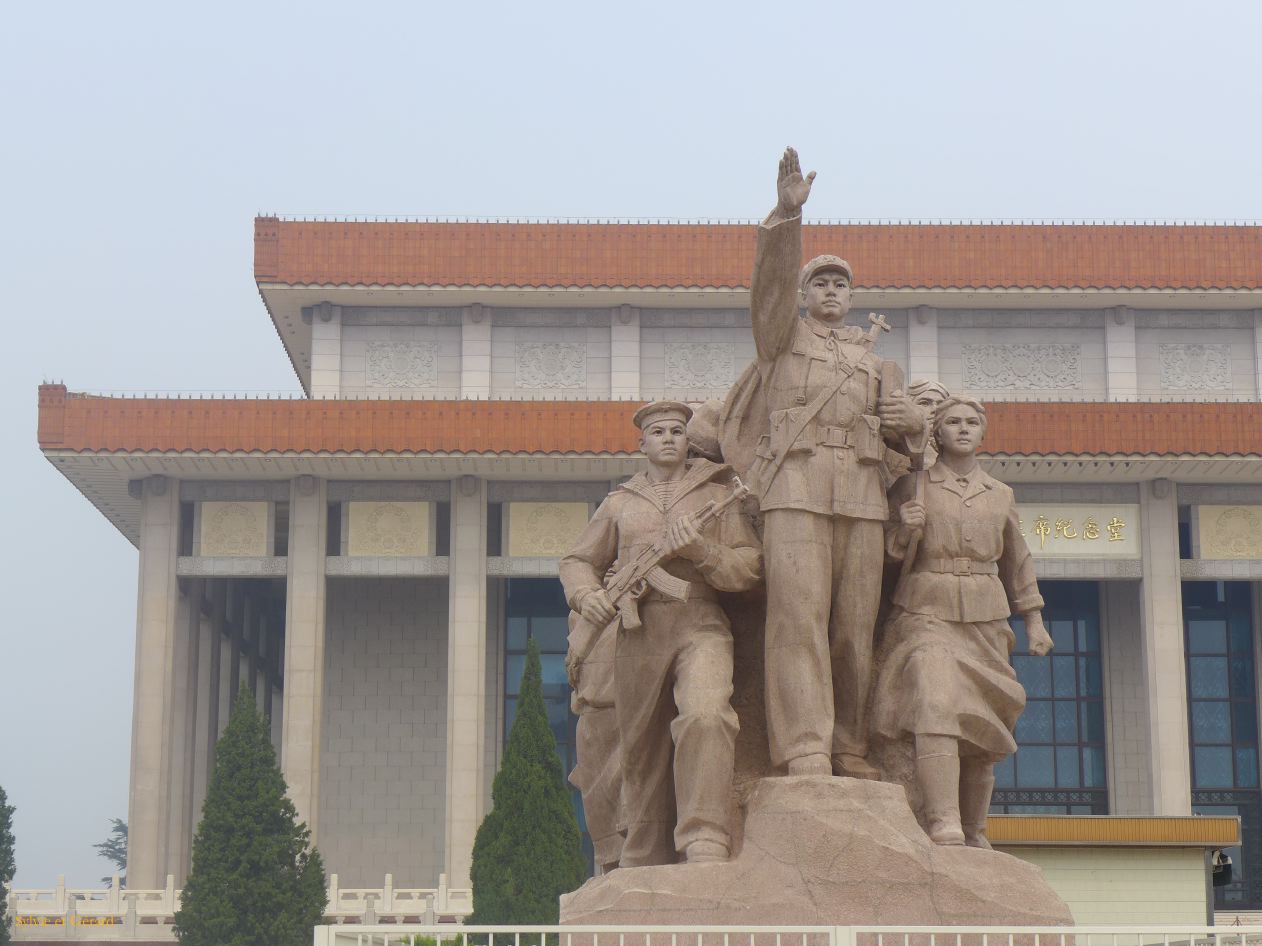 à Pekin place Tian'Anmen 07