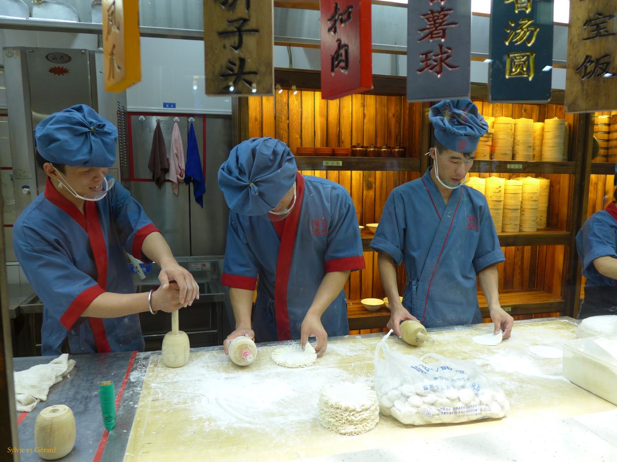 à Pekin quartier Dashilar 06 raviolis