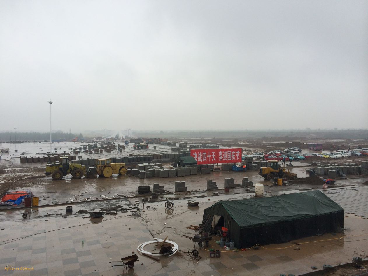 Pingyao 26 à la gare en travaux