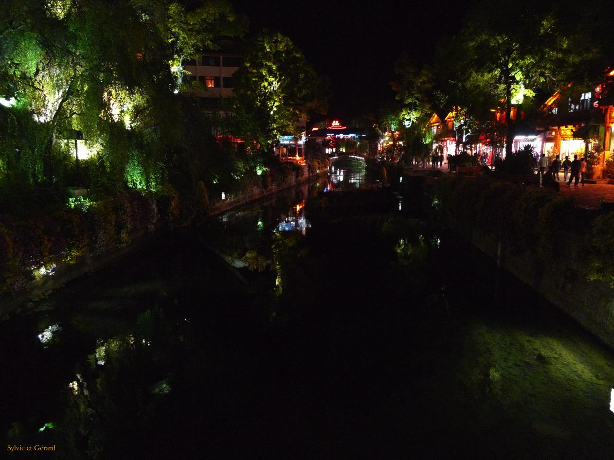 195 Lijiang La Vieille Ville de nuit