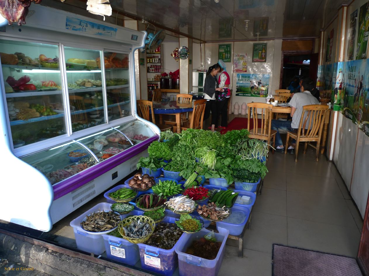 217 Dali la Vieille Ville petit resto