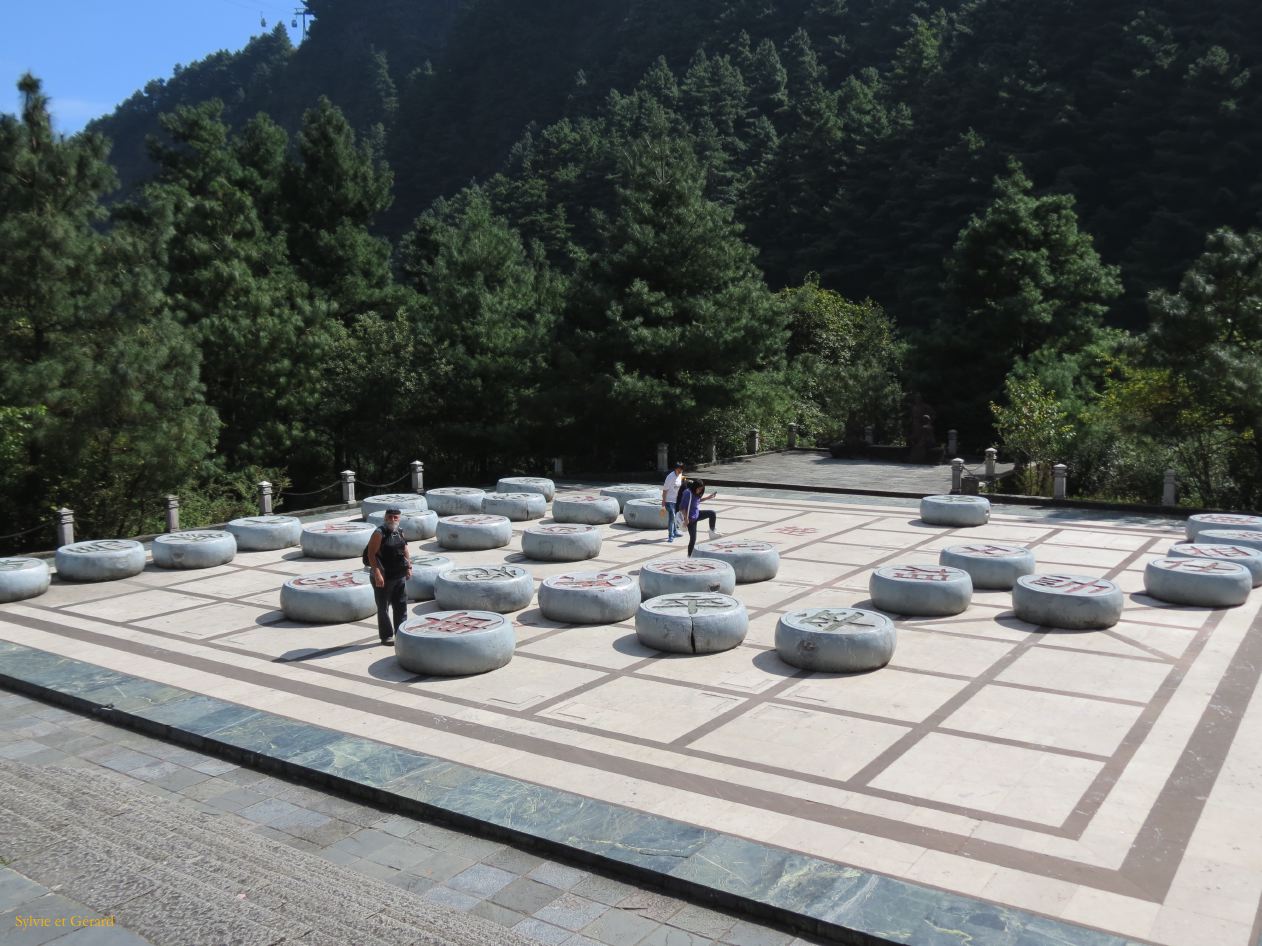 272 Dali les montagnes Cangshan échiquier géant