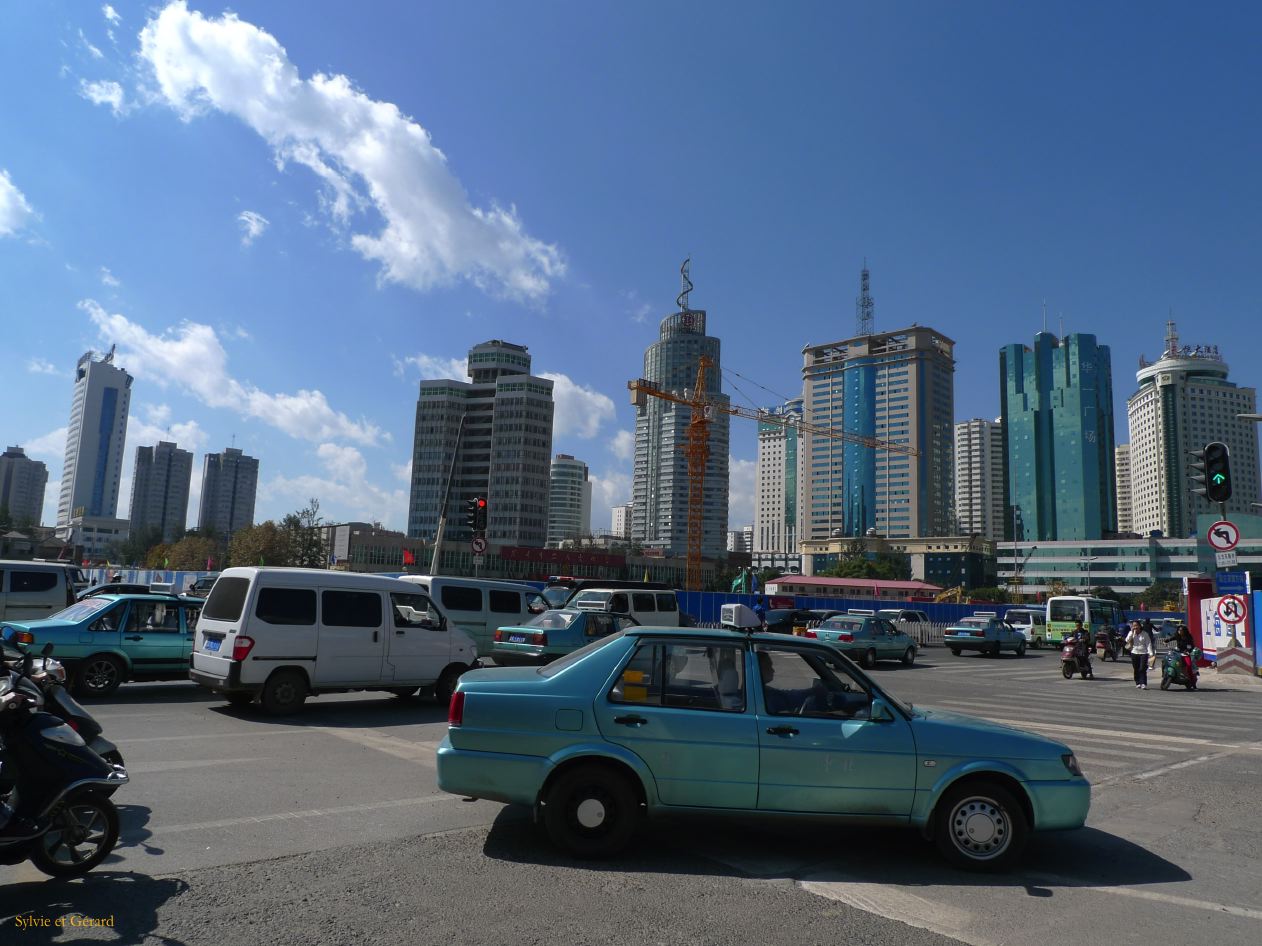 352 Kunming un vaste chantier de reconstruction