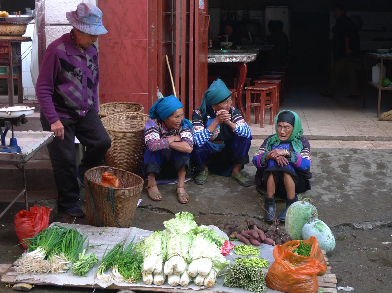 643 Yuanyang jour de marché en ville