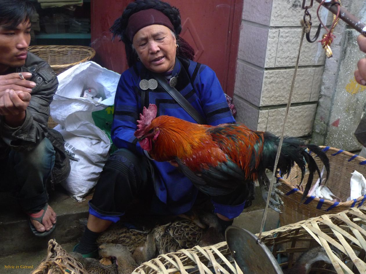 644 Yuanyang jour de marché en ville
