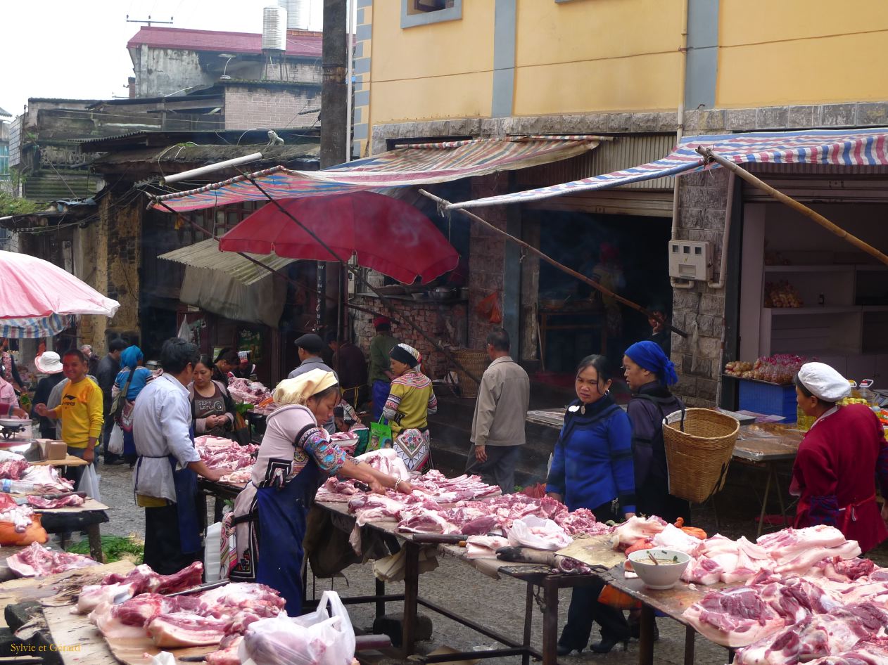 648 Yuanyang jour de marché en ville