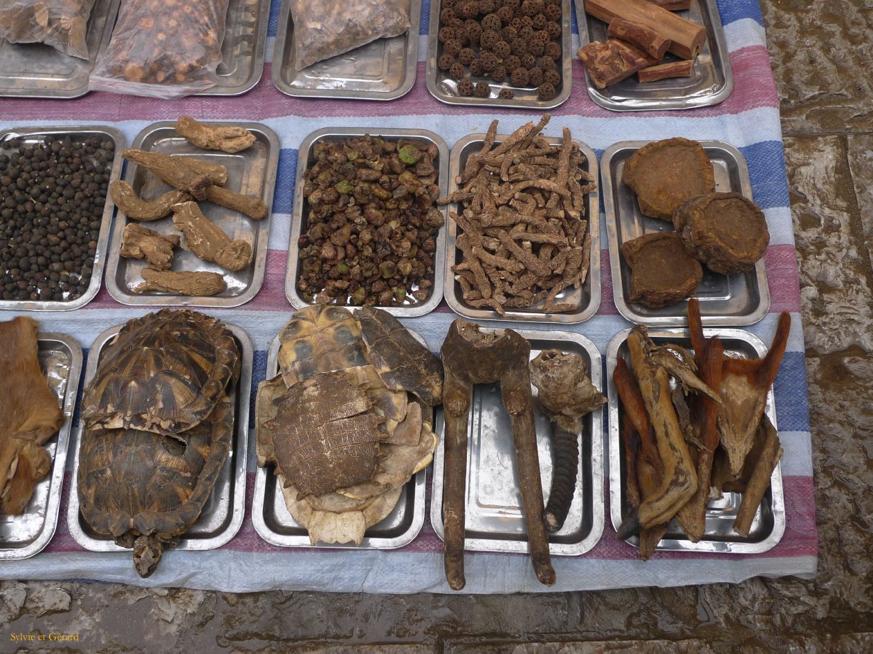 651 Yuanyang jour de marché en ville