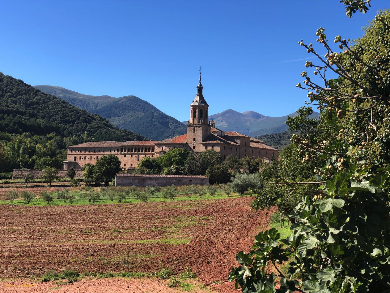 09 La Rioja  05 San Milan de la Cogolla Monastère de Yuso - extérieur IMG_5113