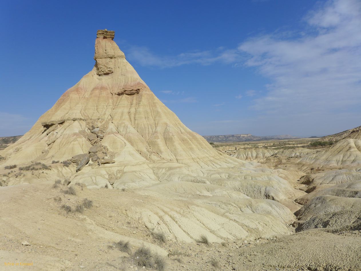 10 Navarre 25 Bardenas Reales la cheminée de fée P1420489
