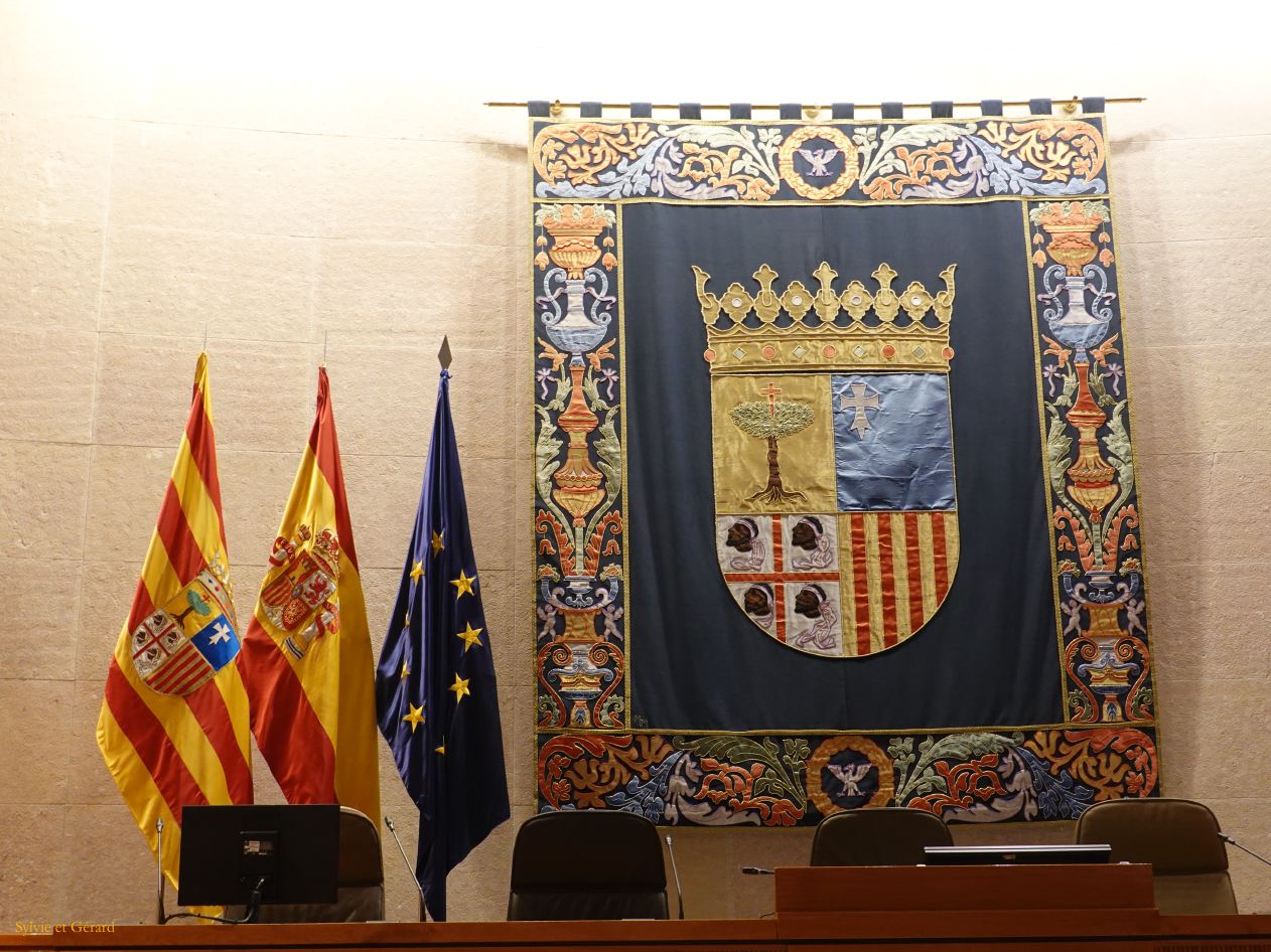 12 Aragon 21 Saragosse Aljaferia - siège des Cortès d'Aragon  DSC02147