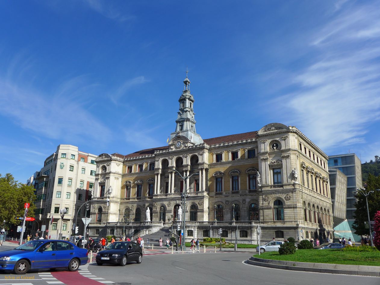 02 Euskadi 05 Bilbao Hôtel de Ville P1390447