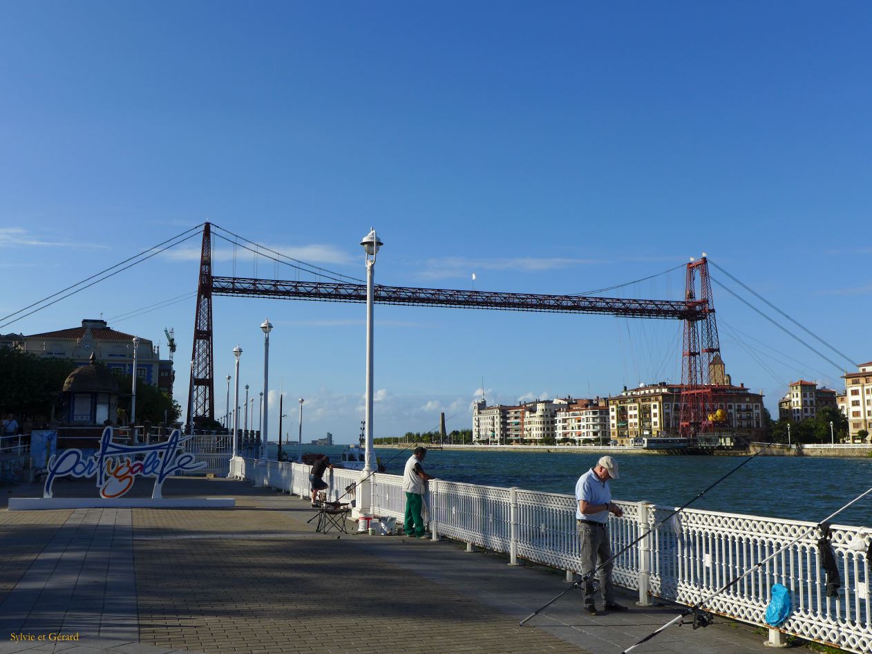 03 Euskadi 02 Bilbao Pont Transbordeur ou de Biscaye - vue sur le pont P1390309