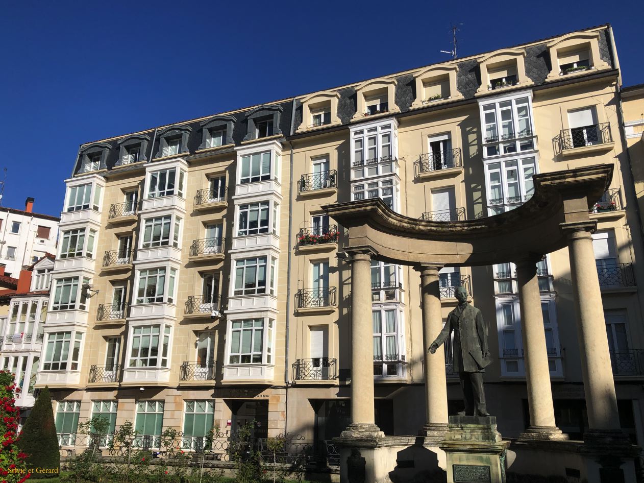 05 Euskadi  15 Vitoria Gasteiz dans la ville IMG_9100