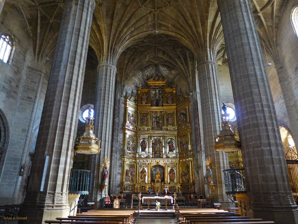 06 La Rioja 04 Briones l'église P1390730